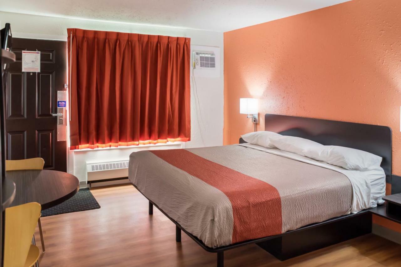 Motel 6-Fort St. John, Bc Екстериор снимка